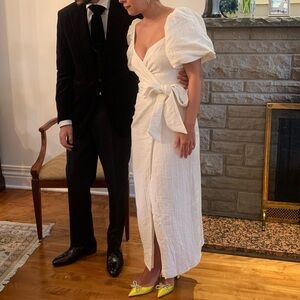 SABO SKIRT White Puff-Sleeve Wrap Dress